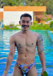 Sabuindy-Gumper-moustache