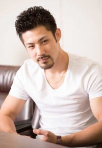 Tsuyoshi-Kitazawa-clock