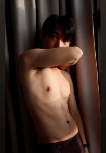 Jaturaporn-Nayokchon-shy