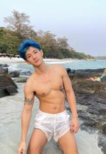 Sittinai-Somroop-boulder