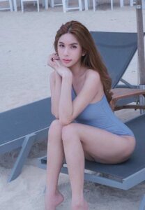 Praew-Watthanakijkarnkul-bed