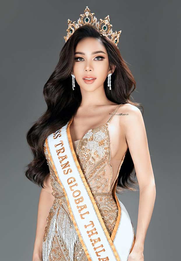 ครูแพรว สาวสุดสวย เร้าใจเกินเบอร์ เซ็กซี่ ดาว Onlyfans