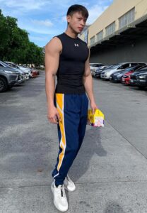 Hawkin-Madrid-กล้ามโต