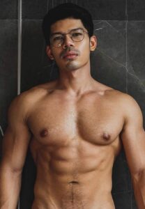 นิค-อรรถพล-กล้ามแน่น