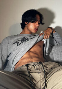 Jay-Sinchonut-กล้ามเป๊ะ