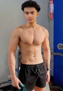 Kyle-Villamar-ฟิตเนส