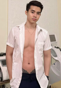 Van-Trojan-Umali-เสื้อเชิ้ต Van-Trojan-Umali-เสื้อเชิ้ต