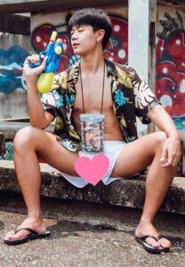 ต้นไม้-เน็ตไอดอลเสื้อลายดอก