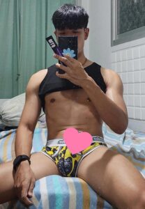 ต้นไม้-เน็ตไอดอลโชว์ของ