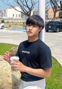 เอิร์ธ-น่ารัก