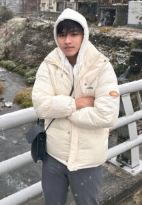 เอิร์ธ-หนาวๆ