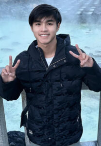 เอิร์ธ-เสื้อแขนยาวดำ เอิร์ธ-เสื้อแขนยาวดำ