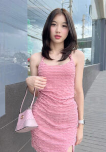 ดรีม-เดรสชมพู