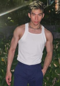 บอส-เตธกร-เน็ตไอดอลกล้ามแน่น