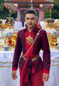 ปืน-อพิภัทรเชตฐ์-หล่อไทย