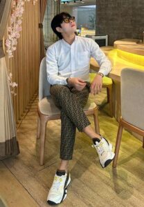 อาสี่-ธนัท-ชิว อาสี่-ธนัท-ชิว