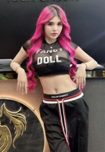 เมญา-ธนกานต-สาวสวย