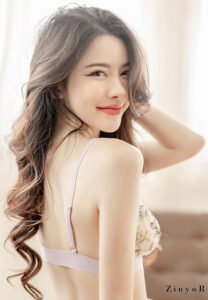 Faii-Amonrada-ยิ้มสวย