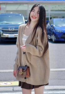 Faii-Amonrada-ยิ้มเก่ง