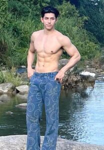 Ji-Ki-นายแบบหล่อสะบัด