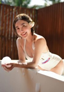 Janekitpitcha-เล่นน้ำ