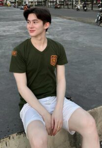 New-natthanon-เสื้อทหาร