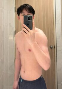 New-natthanon-แขนล่ำ