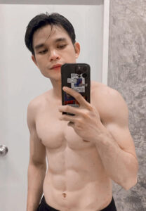 Oat-Putthimet-เซลฟี่หนุ่มหล่อ