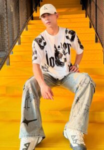 Pun-Jhakrawal-นั่งเท่