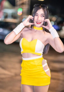 Mook-Areerat-พริตตี้