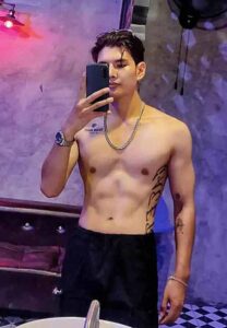 กัสญ์ฐเมธ-ธนจิษกานต์-เซลฟี่