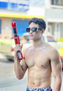 ICECOOL-เล่นน้ำ