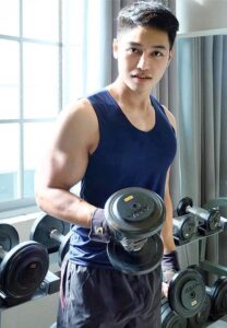 Jiraphong-เข้าฟิตเนส