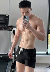 Jiraphong-เซลฟี่