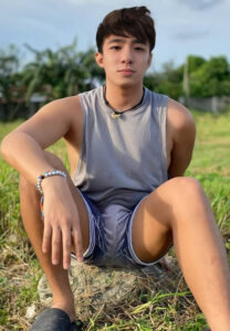 เจ-ไม่เล็กนะครับ-แน่น