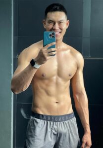 Boonyarich-Jay-โชว์หุ่น