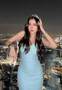 Janlize-เน็ตไอดอลสาว