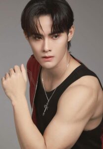 Kantaphat-Tan-หน้่หล่อ