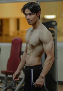 Kantaphat-Tan-เข้ายิม Kantaphat-Tan-เข้ายิม