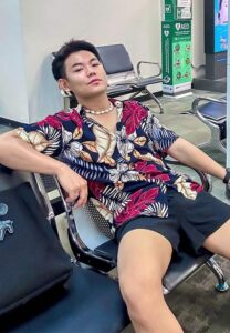 Suwijak-Lablaechai-เสื้อลายดอก