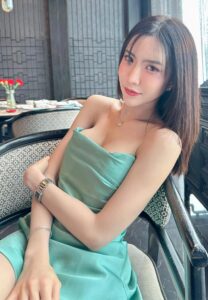 Jarinporn-Boonrit-เน็ตไอดอลสวยสะบัด