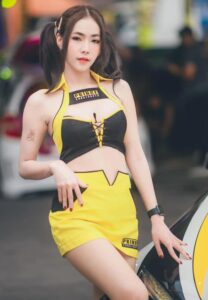 Khunmprang-พริตตี้