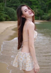 Aum-archita-ใครเรียก