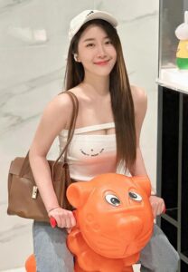 shinami-ใส่หมวก shinami-ใส่หมวก