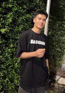 Wuyin-เสื้อดำ