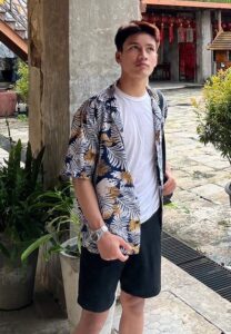 Wuyin-เสื้อเชิ้ตลาย