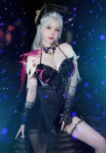 Sukarnda-Krongyuth-คอสเพย์แซ่บ