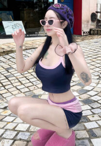 Nakamon-Meesiri-ใส่แว่น