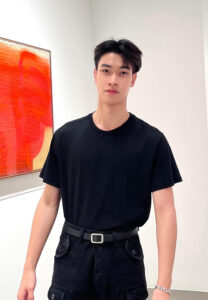 Jade-เสื้อยืดดำ