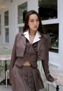 Ponjuree-สาวคาเฟ่